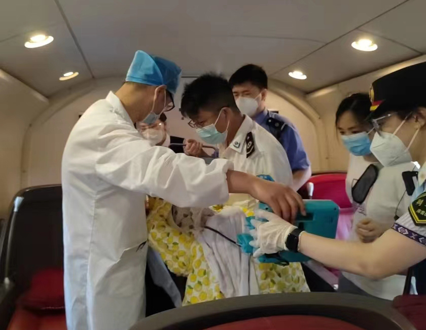 果洛高铁转院公司